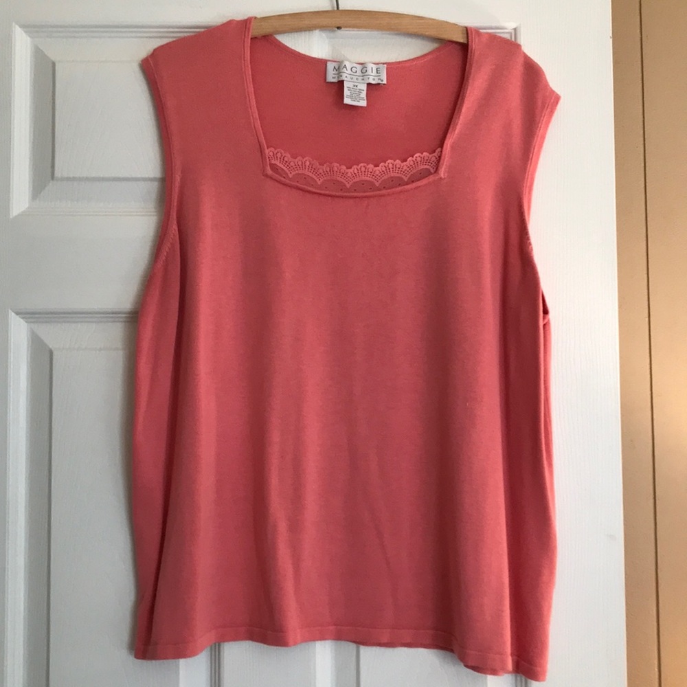 Sleeveless dressy shirt